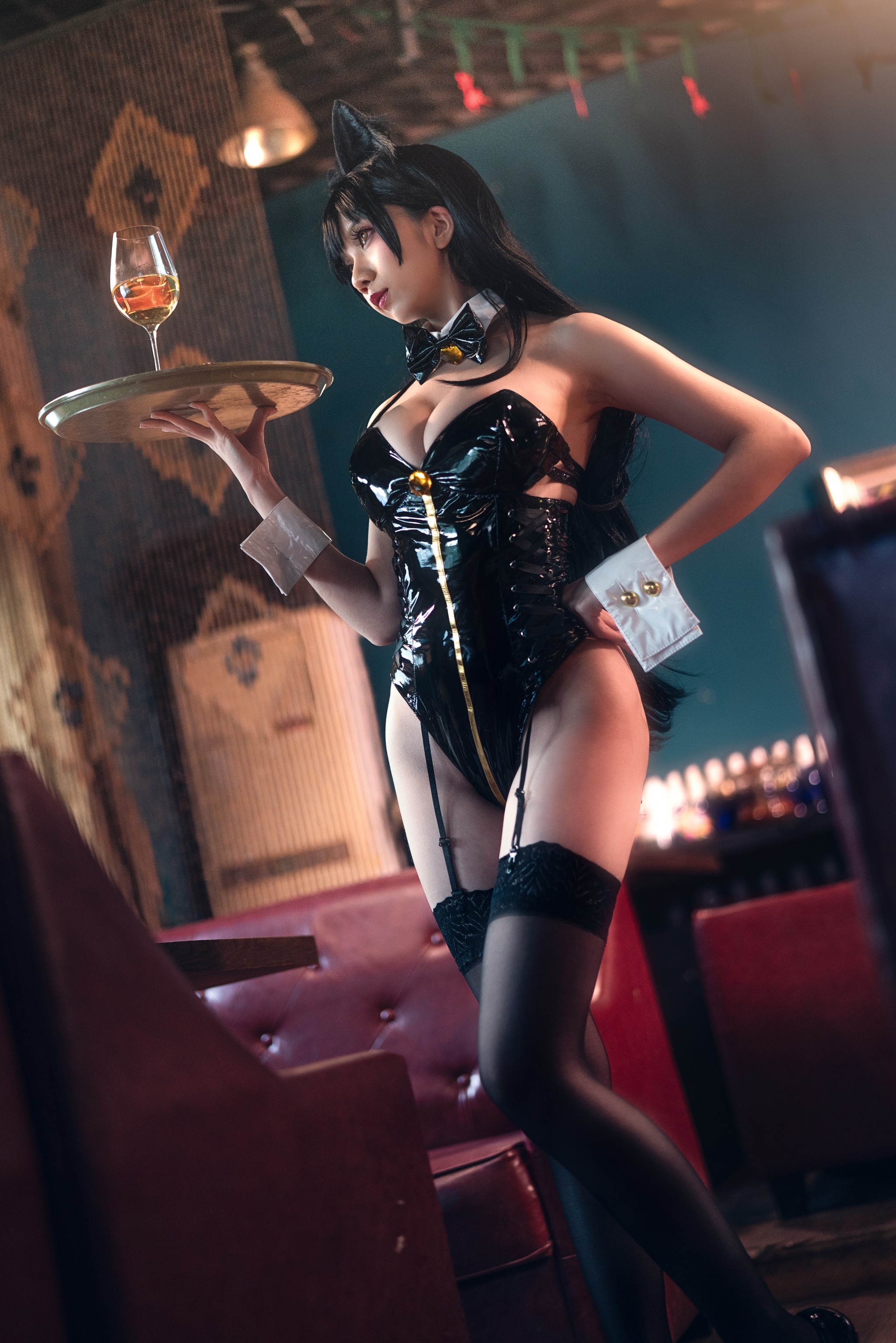 迷失人形QUQ - NO.005 陪酒女郎[15P]-XikXak
